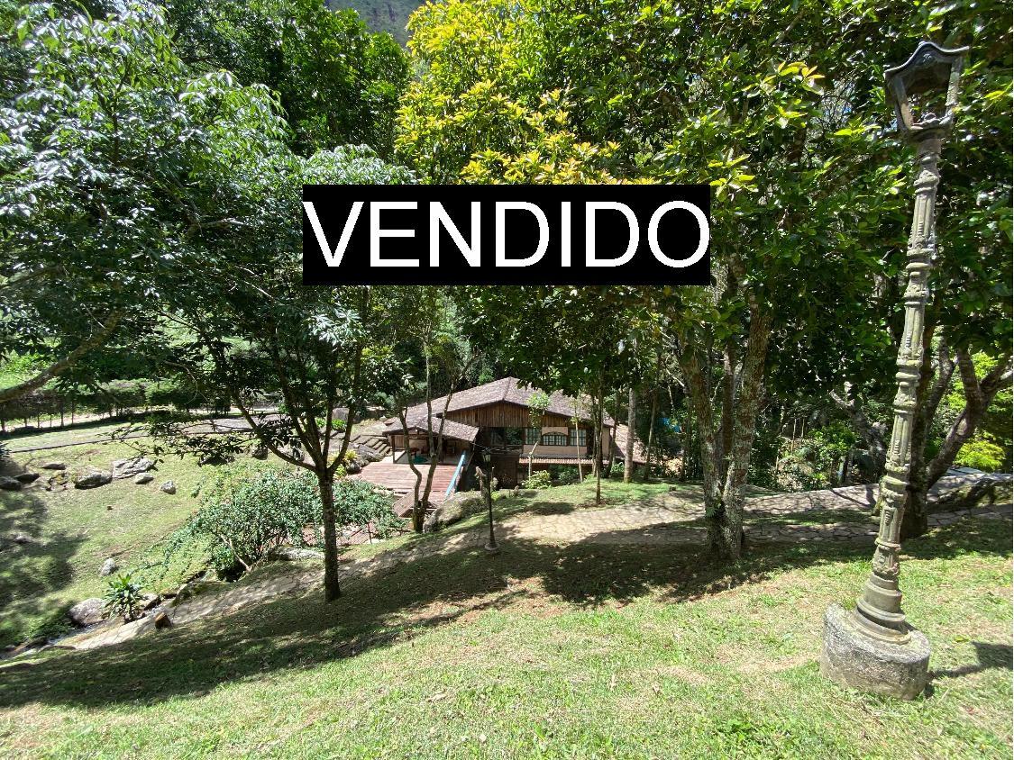 SÍTIO FAZENDINHA COM 2 CASAS E ÓTIMO TERRENO (VENDIDO) 