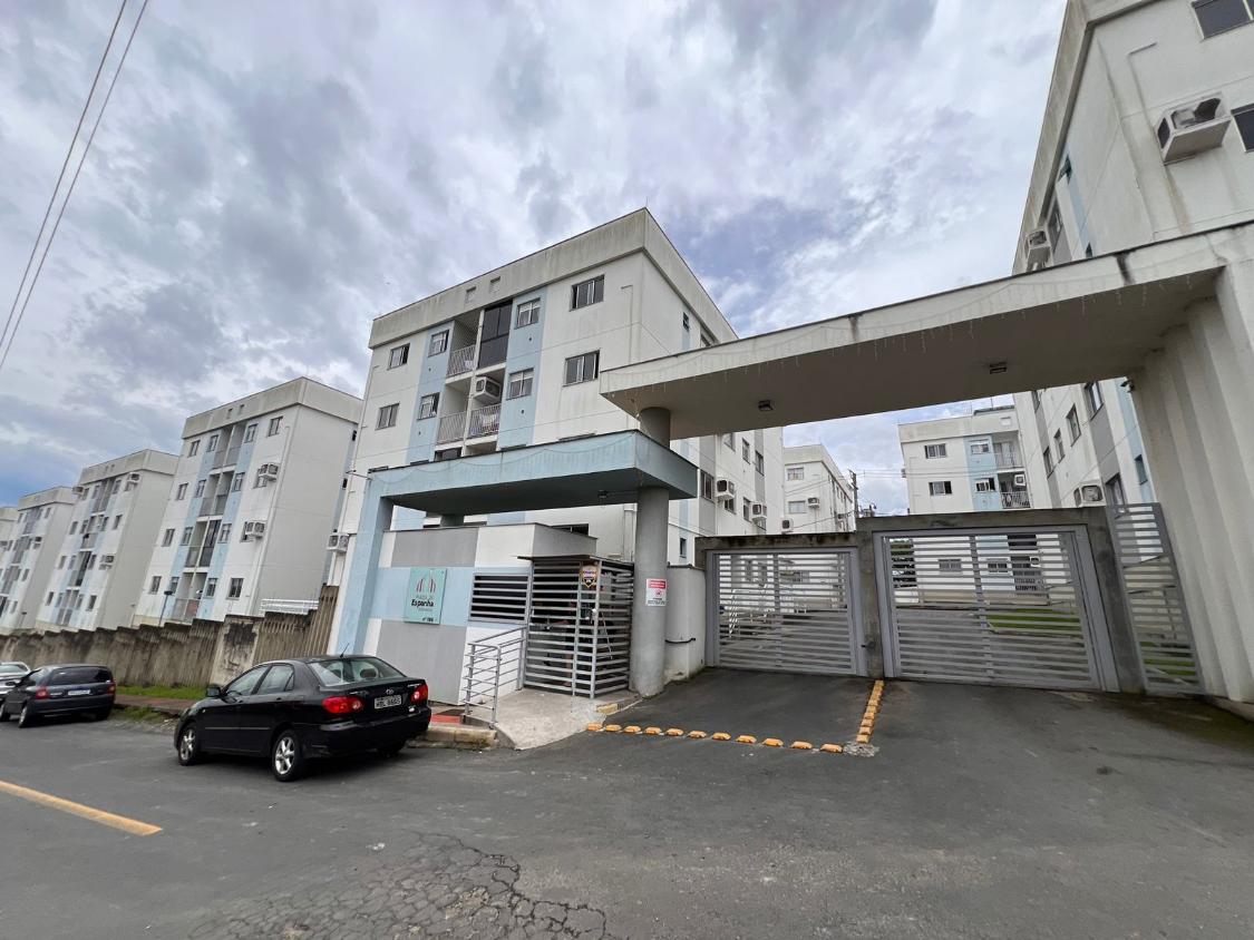 APARTAMENTO A VENDA EM CRICIUMA NO BAIRRO ANA MARIA POSSUINDO 02